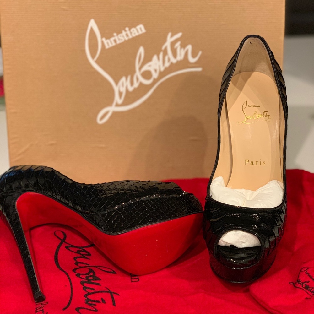 Christian Louboutin Pumps